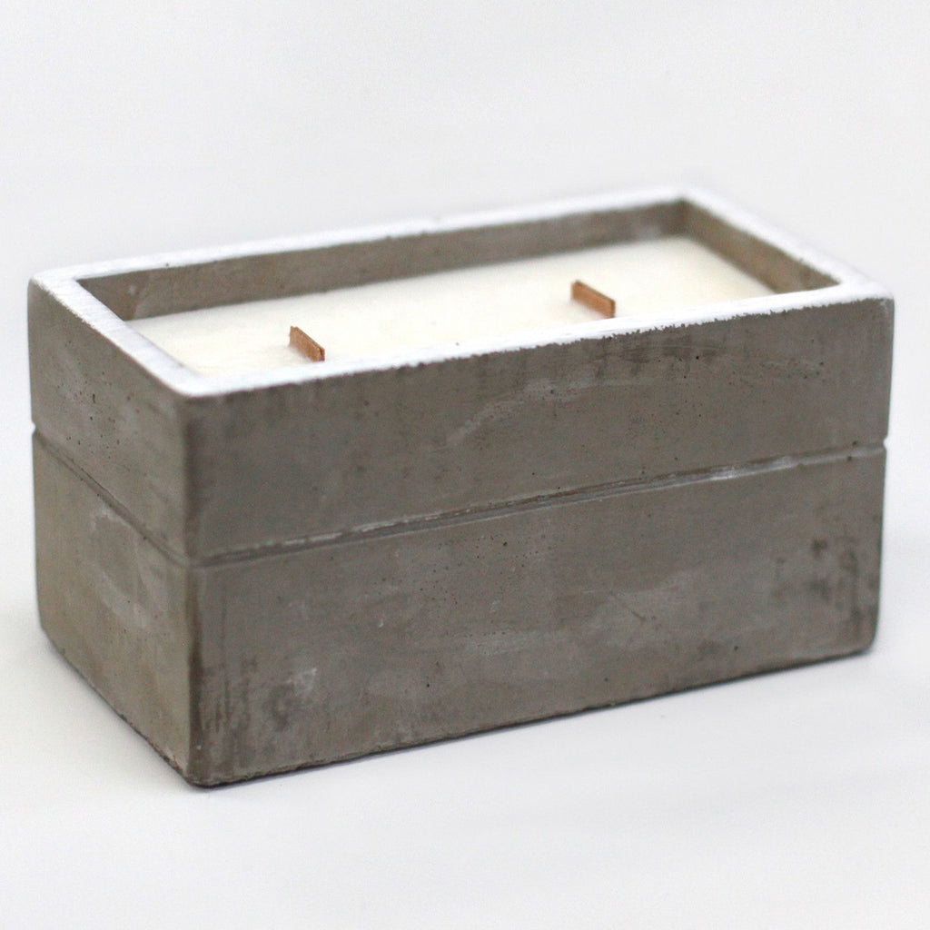 Concrete Wood Wick Candle – Clove & Dark Sandalwood (Large)