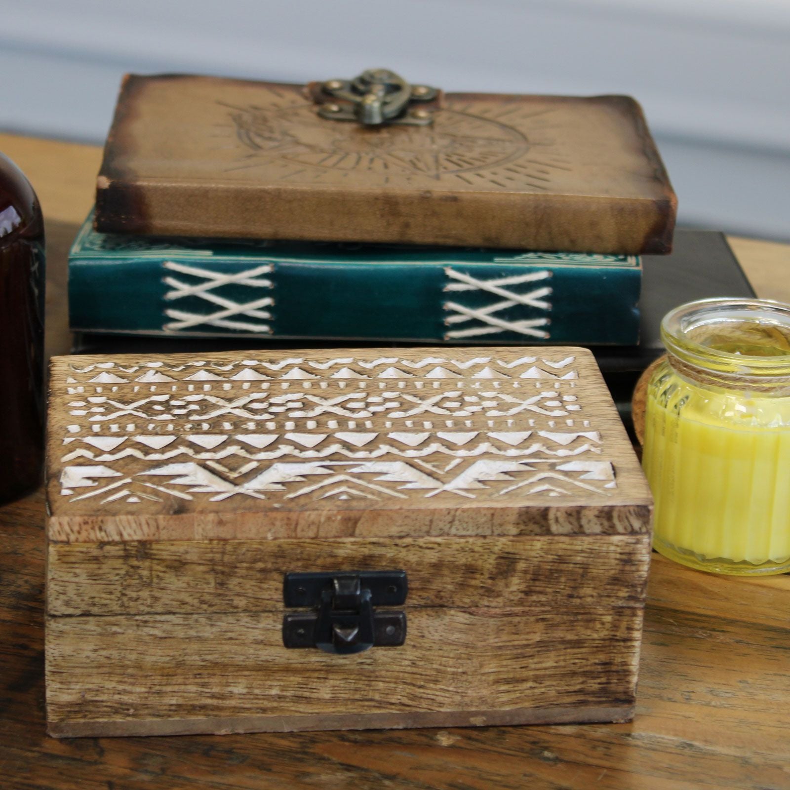 White Washed Wooden Box – 6x4 Slavic Design