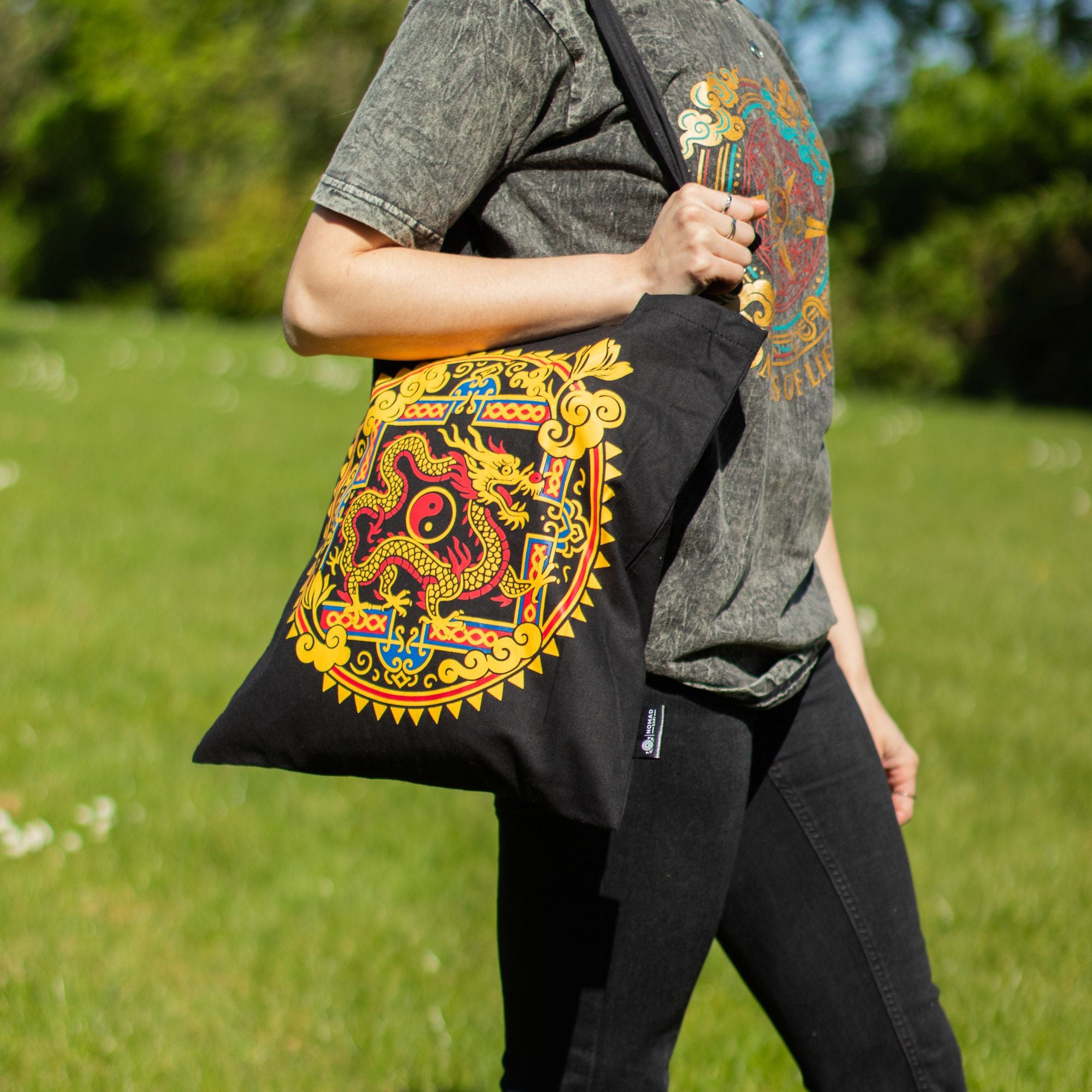 Nomad Sari Iconic Classic Tote Bag - Dragon Yin & Yang - Black 6oz