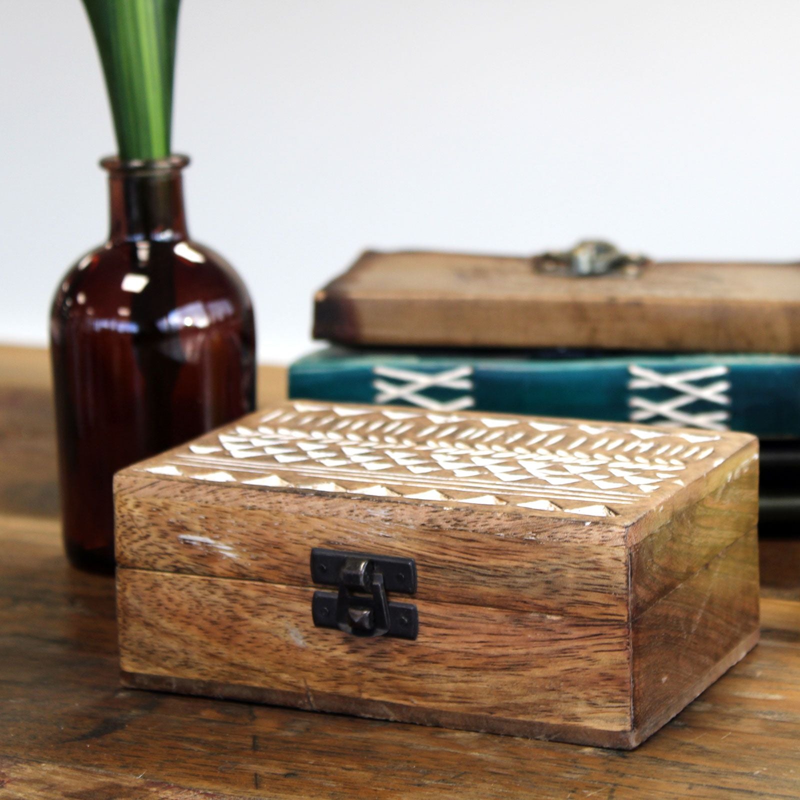 White Washed Wooden Box – 6x4 Slavic Design