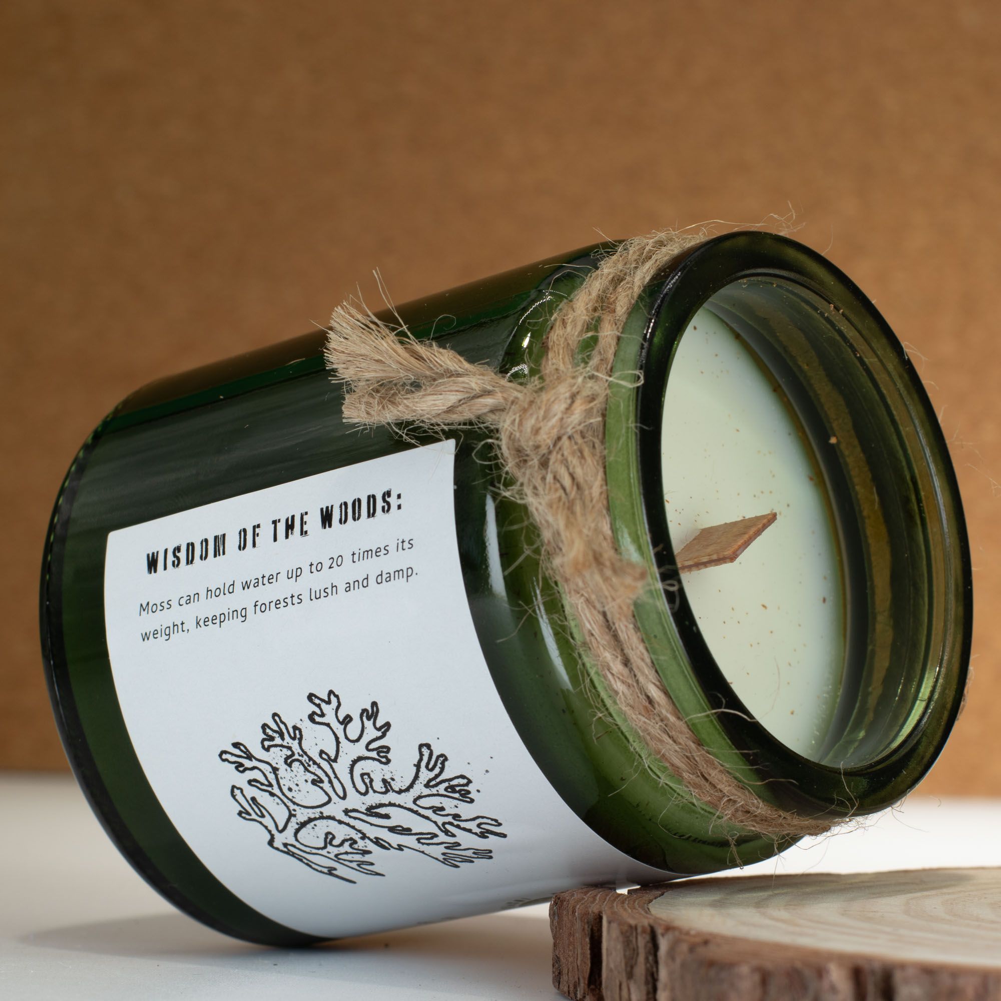 Greenman Woodwick Soy Candle – Moss & Mist