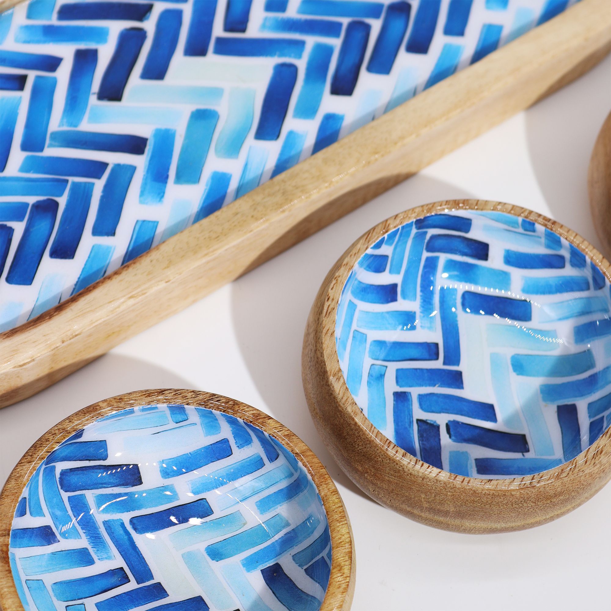 Mango Wood Tray with 3 Bowls – Blue Stripes