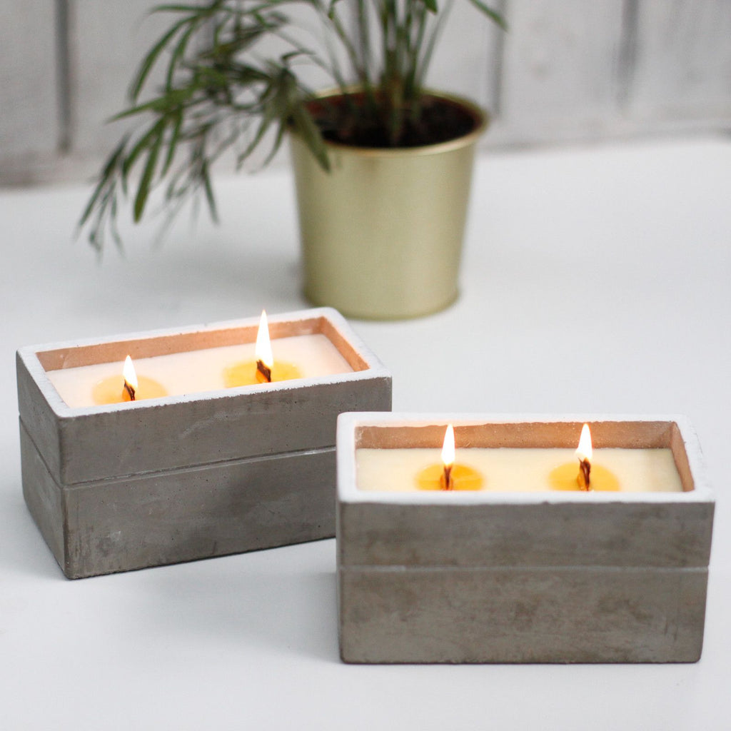 Concrete Wood Wick Candle – Spiced South Sea Lime (Large)