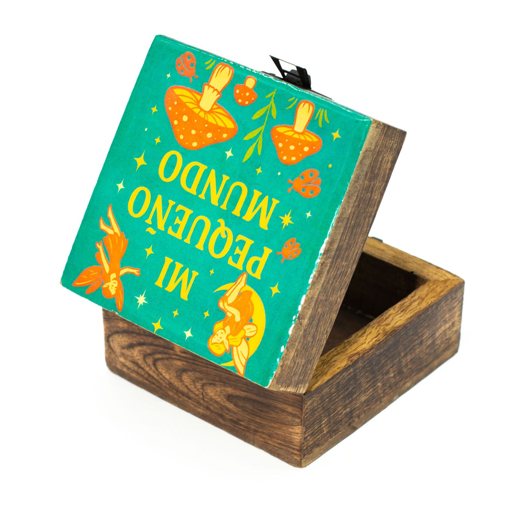 Small Enamelled Box  - Mi Pequeno Mundo