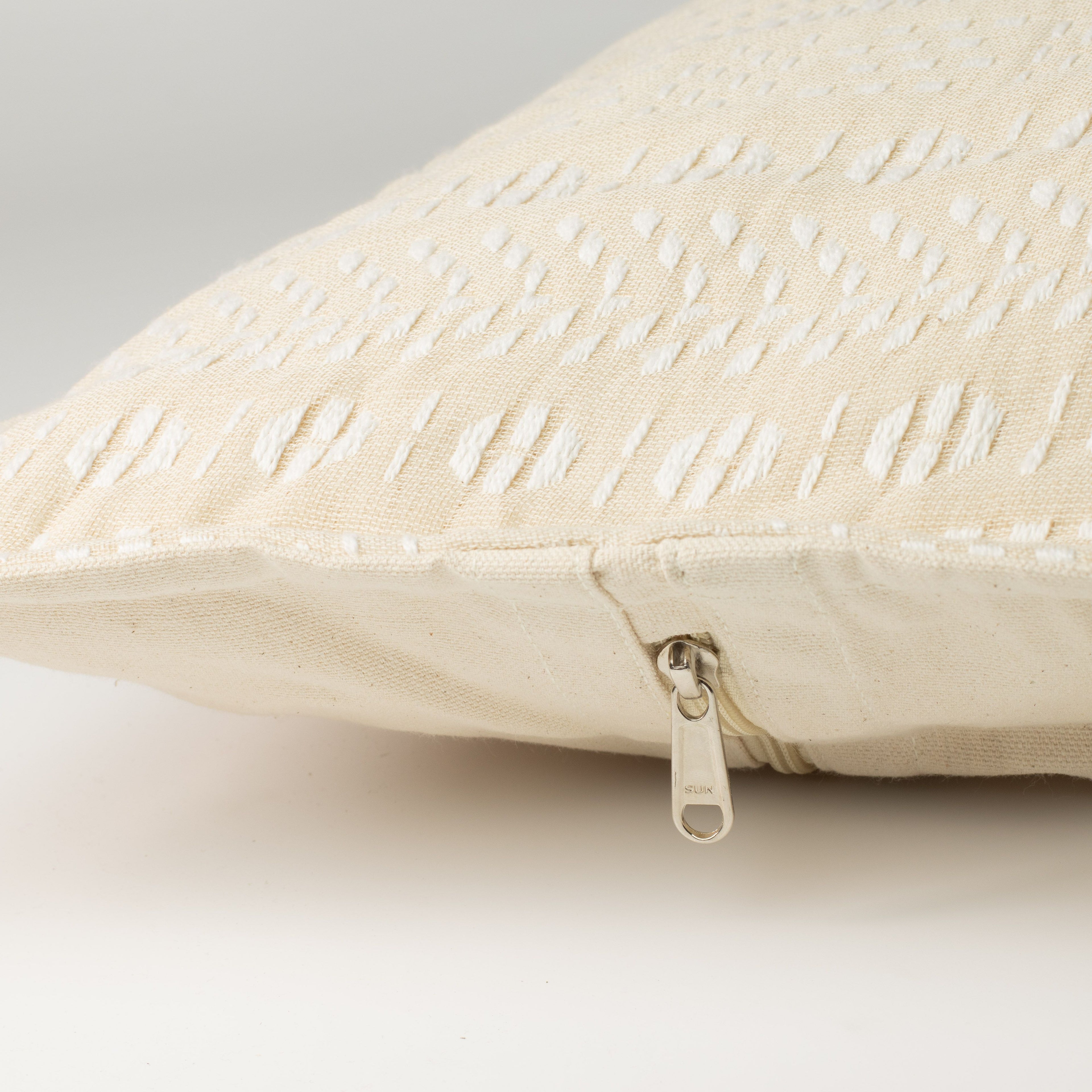 Classic Cushion Cover - Soft Stone - 60x60cm - Jumbo Style