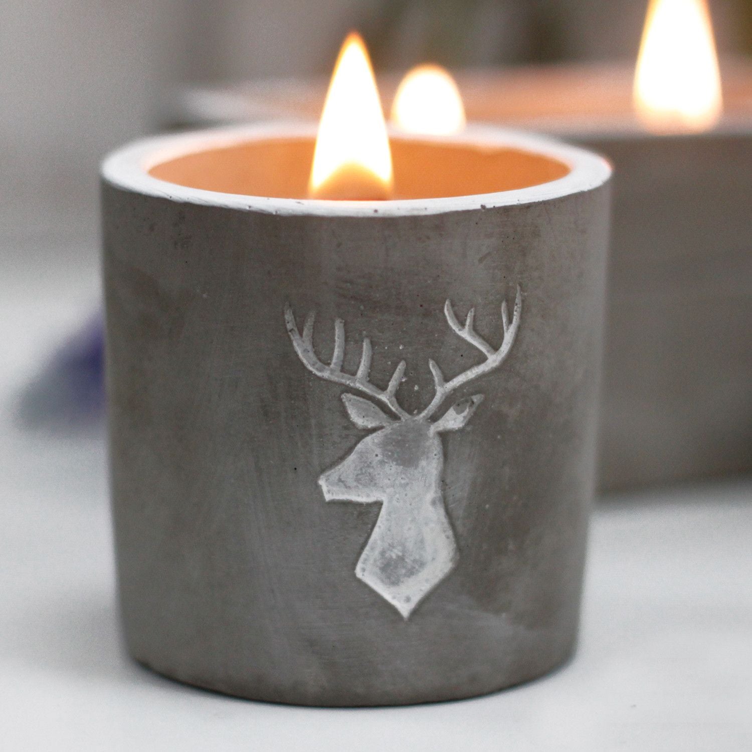 Concrete Wood Wick Candle – Whiskey & Woodsmoke (Medium)
