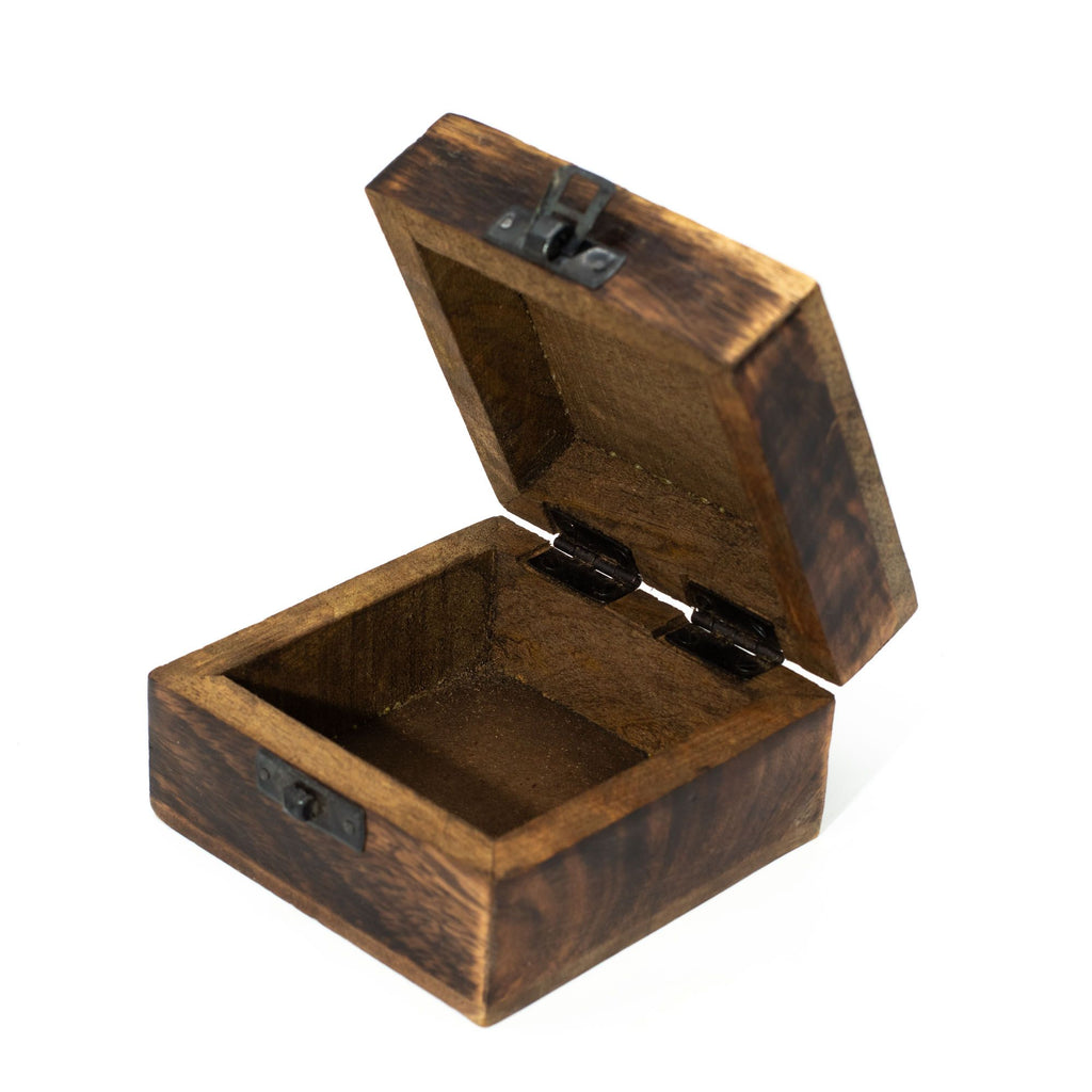 Small Enamelled Box - Petits Secrets