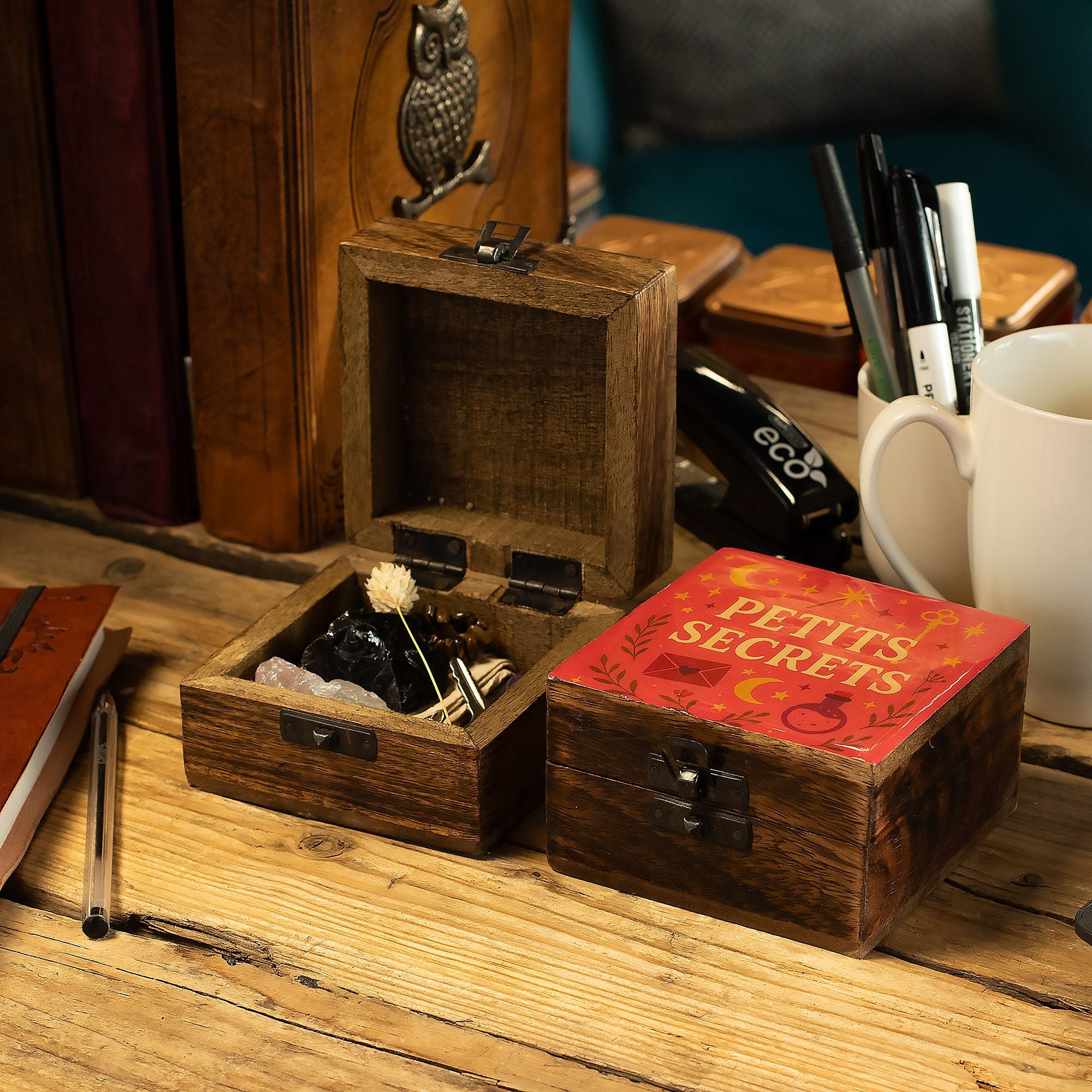 Small Enamelled Box - Petits Secrets